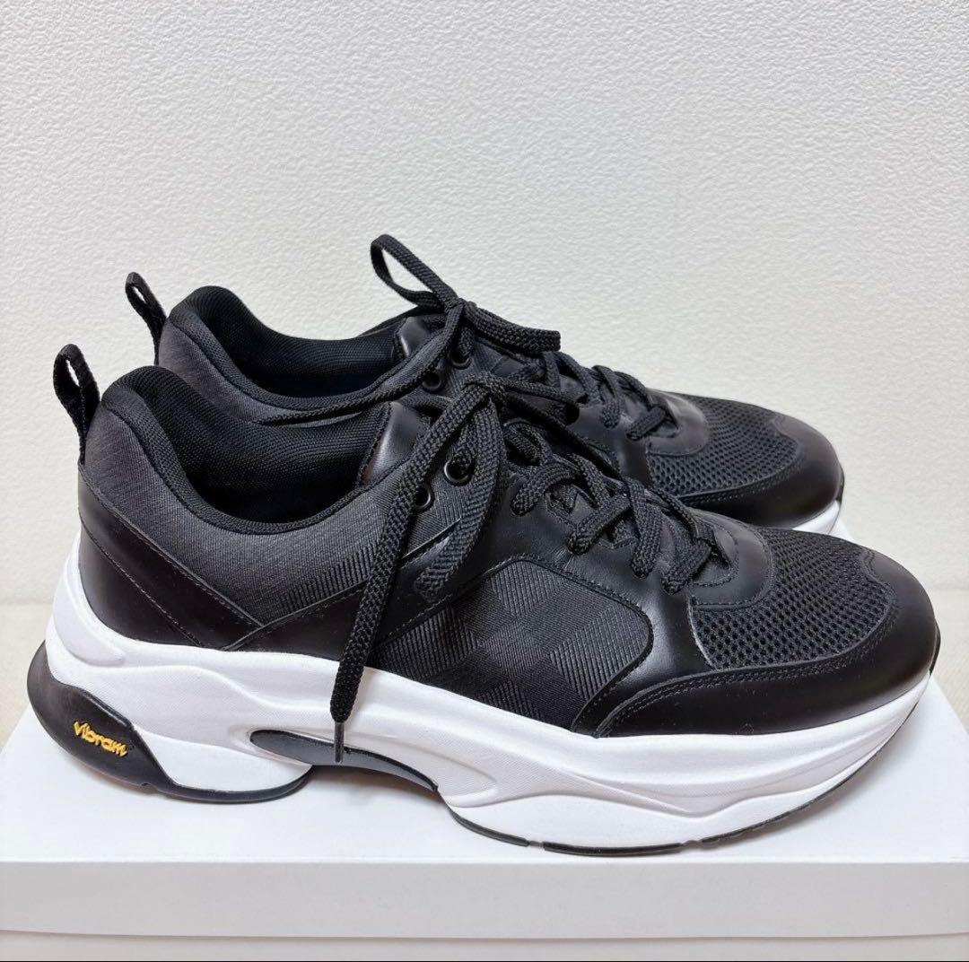 【人気商品】ブラックレーベルクレストブリッジ スニーカー