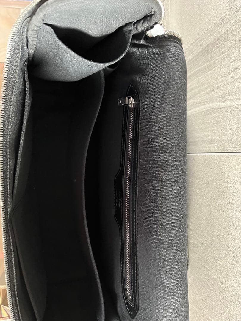 ルイヴィトン タイガ タイミール ショルダー メッセンジャー バッグ グリーン