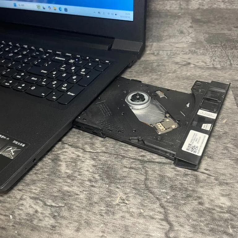 ★Windows11 最新オフィス2024 SSD　初期設定済すぐつかえます★