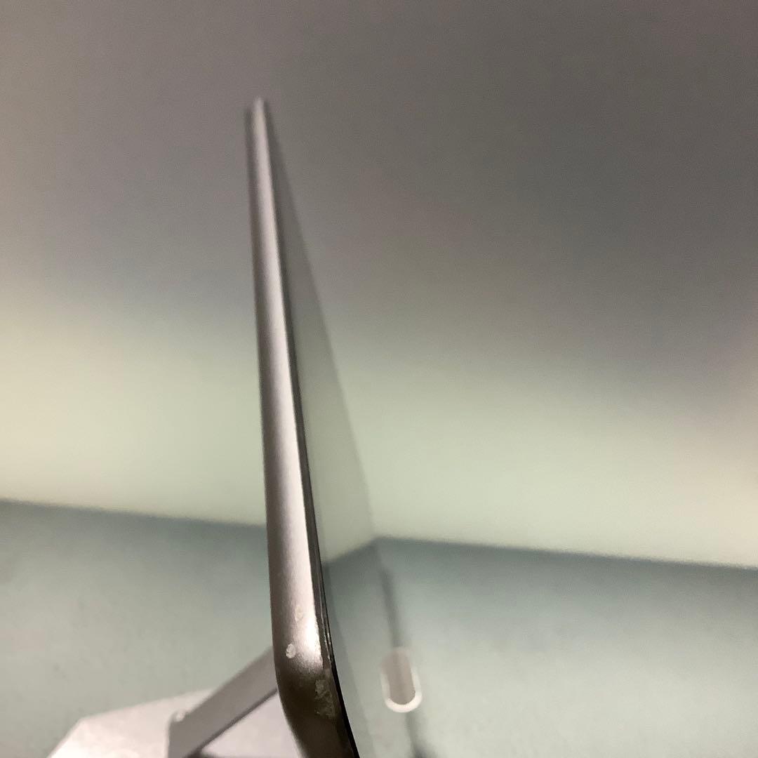 iPad 第6世代32G wifi Gray バッテリー新品100%美品