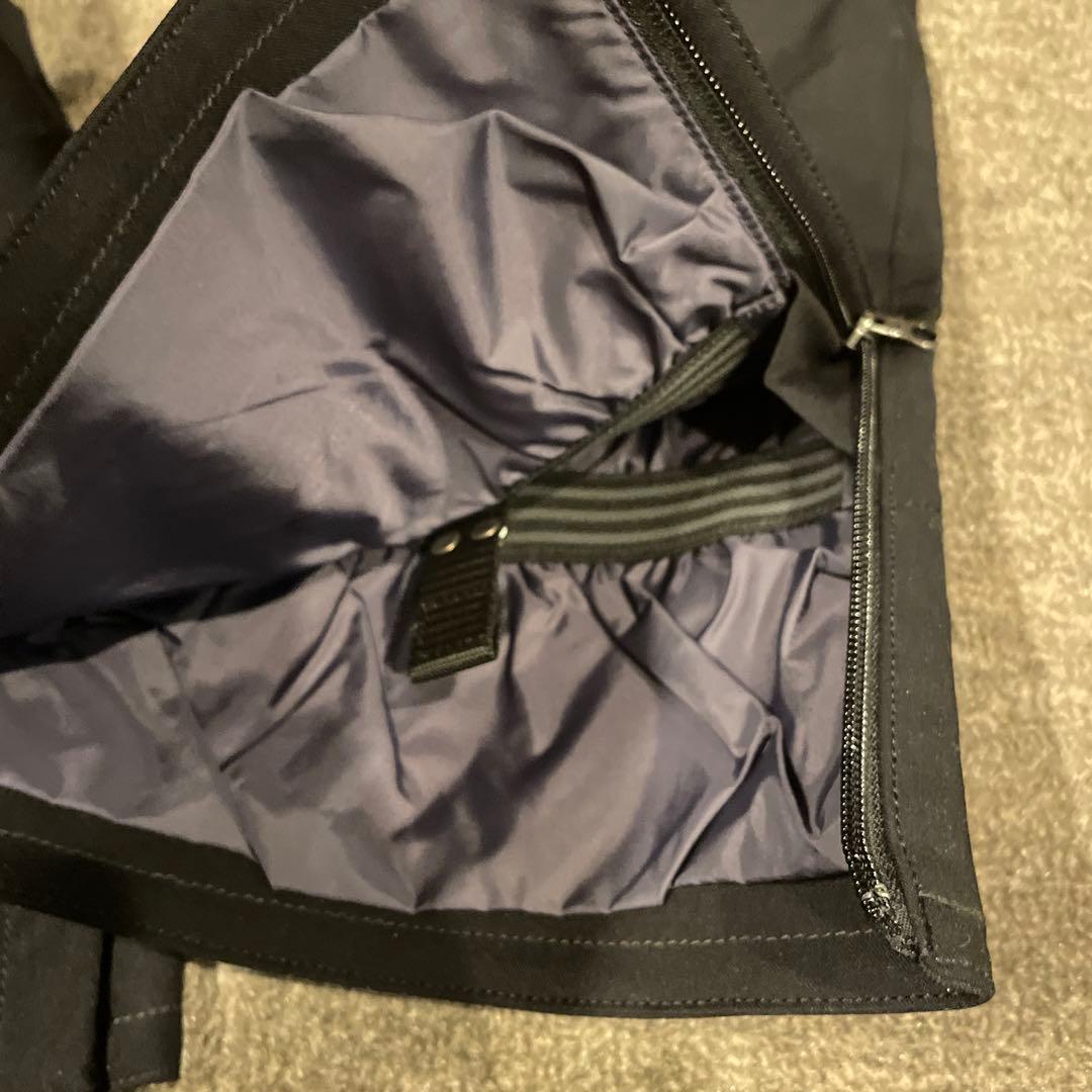 241 　スノボウェア　L 黒　新品