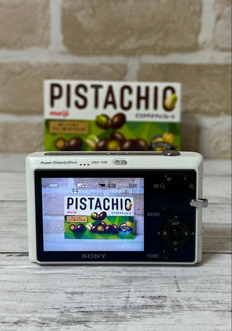 美品　SONY Cyber-shot DSC-T20 ホワイト 本体