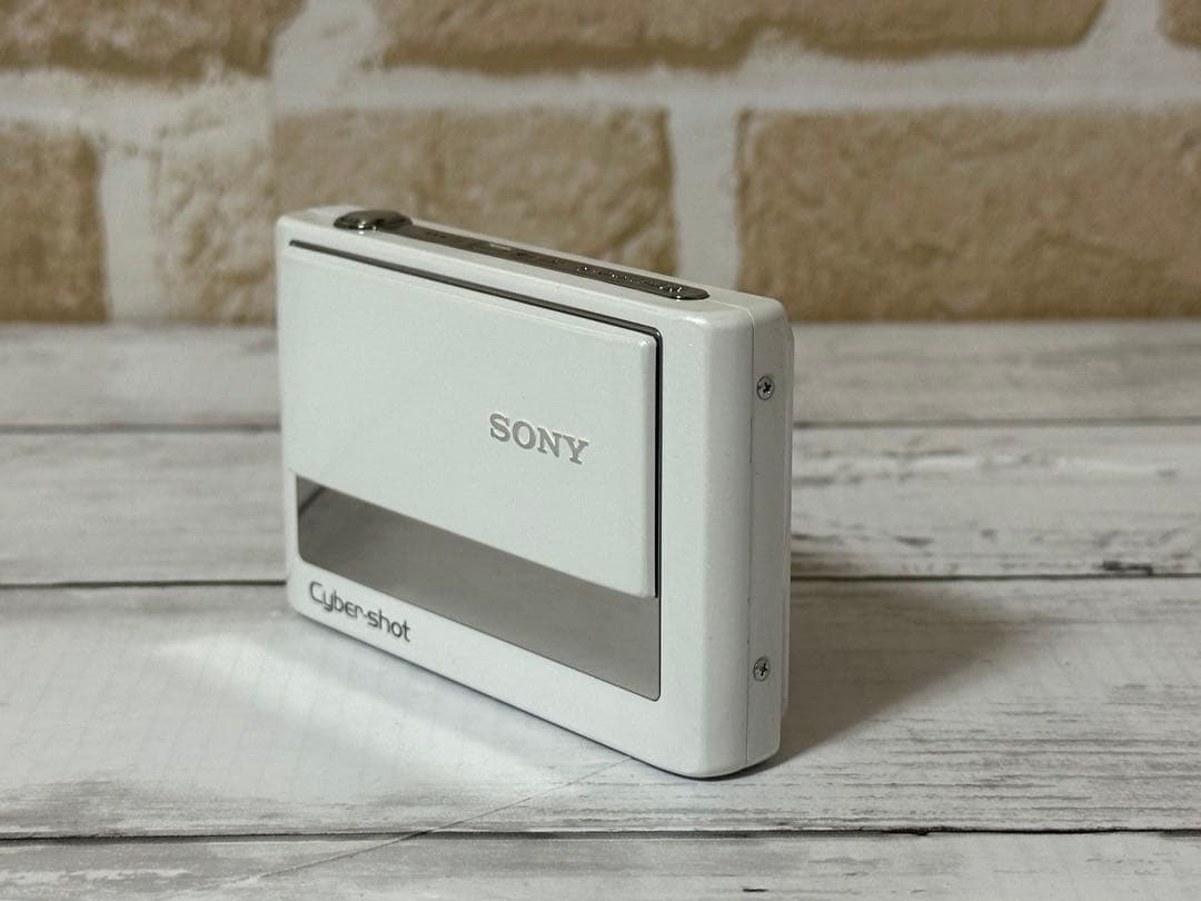 美品　SONY Cyber-shot DSC-T20 ホワイト 本体