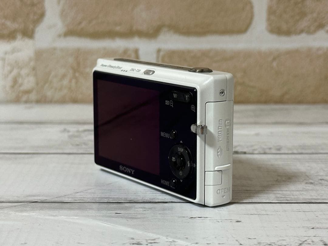 美品　SONY Cyber-shot DSC-T20 ホワイト 本体