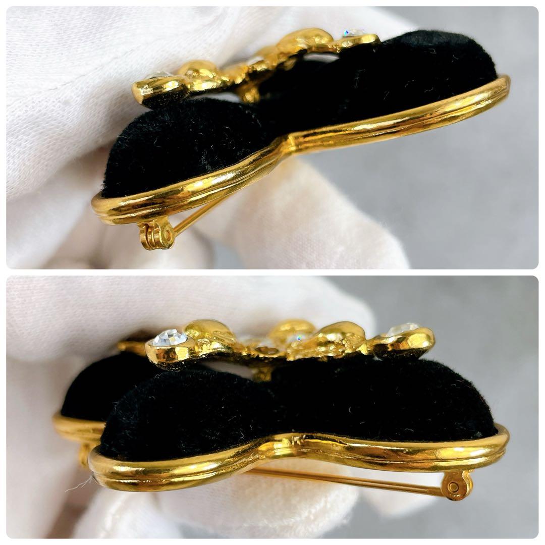 Christian Lacroix クリスチャンラクロワ　ブローチ　ヴィンテージ