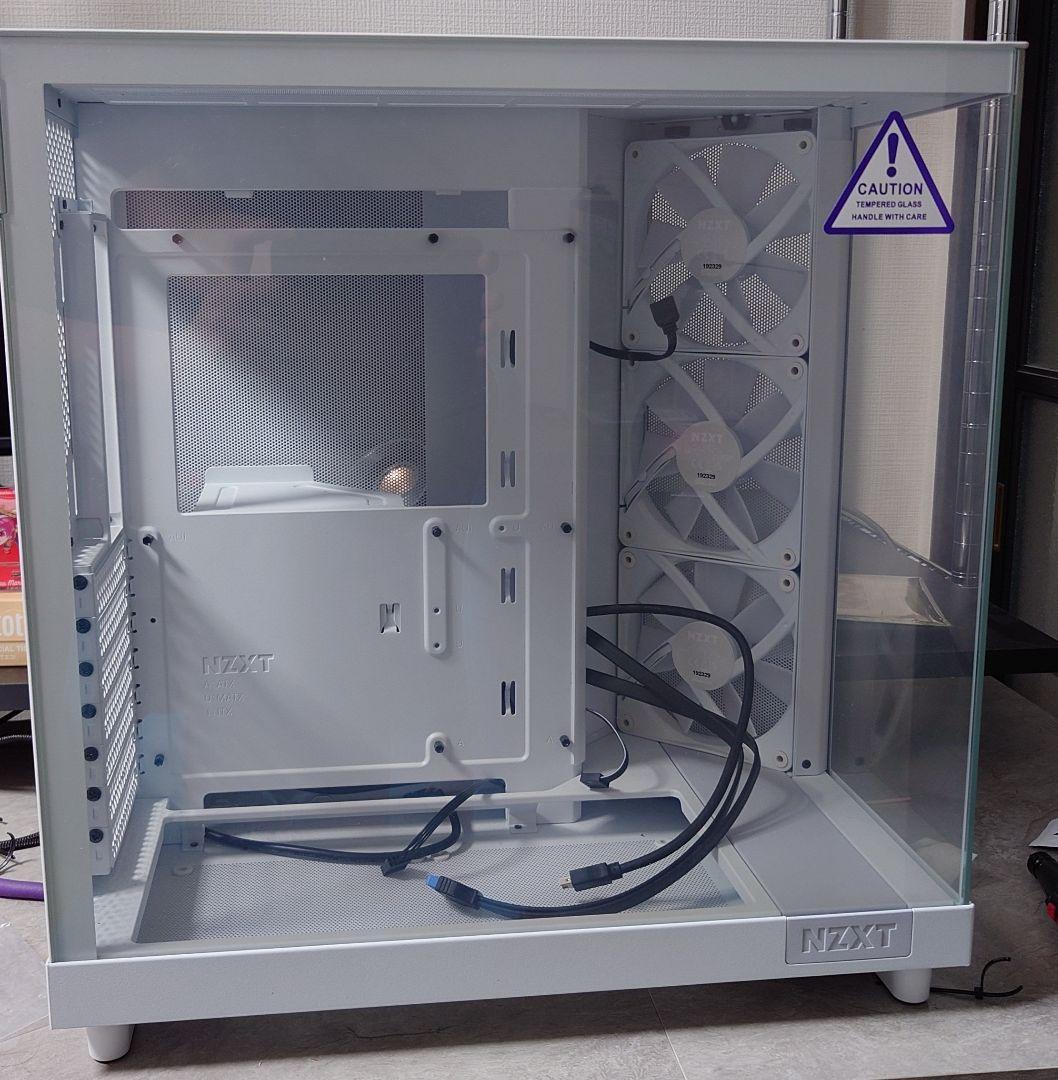 NZXT H6 Flow White ミドルタワーケース