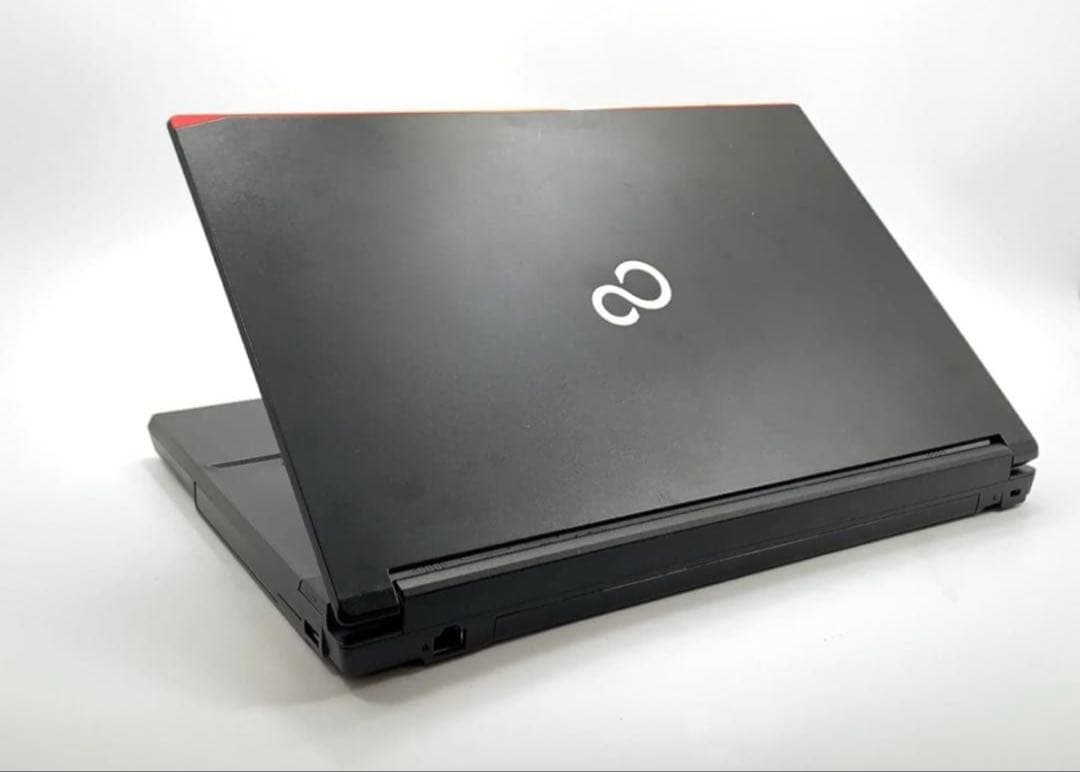 SSD256GB⭐️windows11ノートパソコン　office