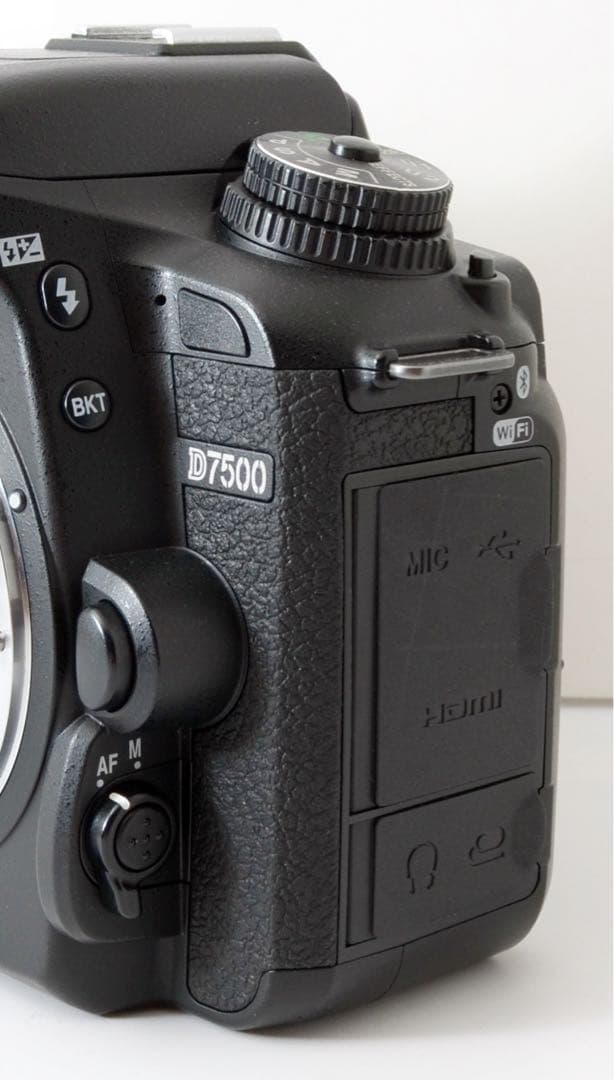 ボディのみ！Nikon D7500★S数少★Wi-Fi内蔵★すぐ使える