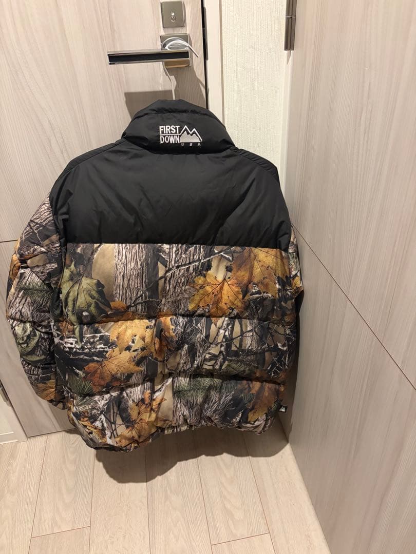 ファーストダウン　ダウンジャケット　リアルツリーカモ　迷彩　ヌプシ