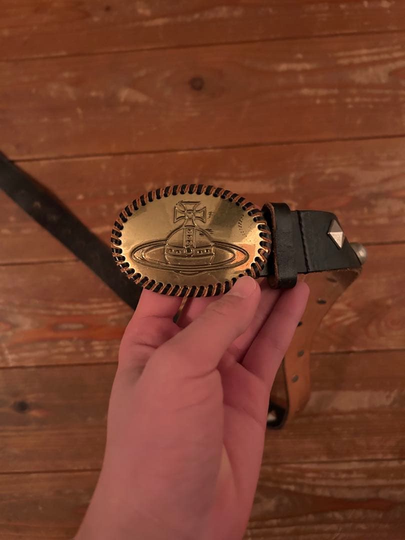 Vivienne Westwoodヴィヴィアンウエストウッドメタルバックルベルト