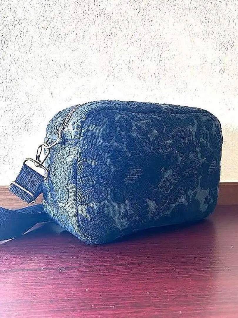 ミナペルホネンsmile flower ショルダーバック