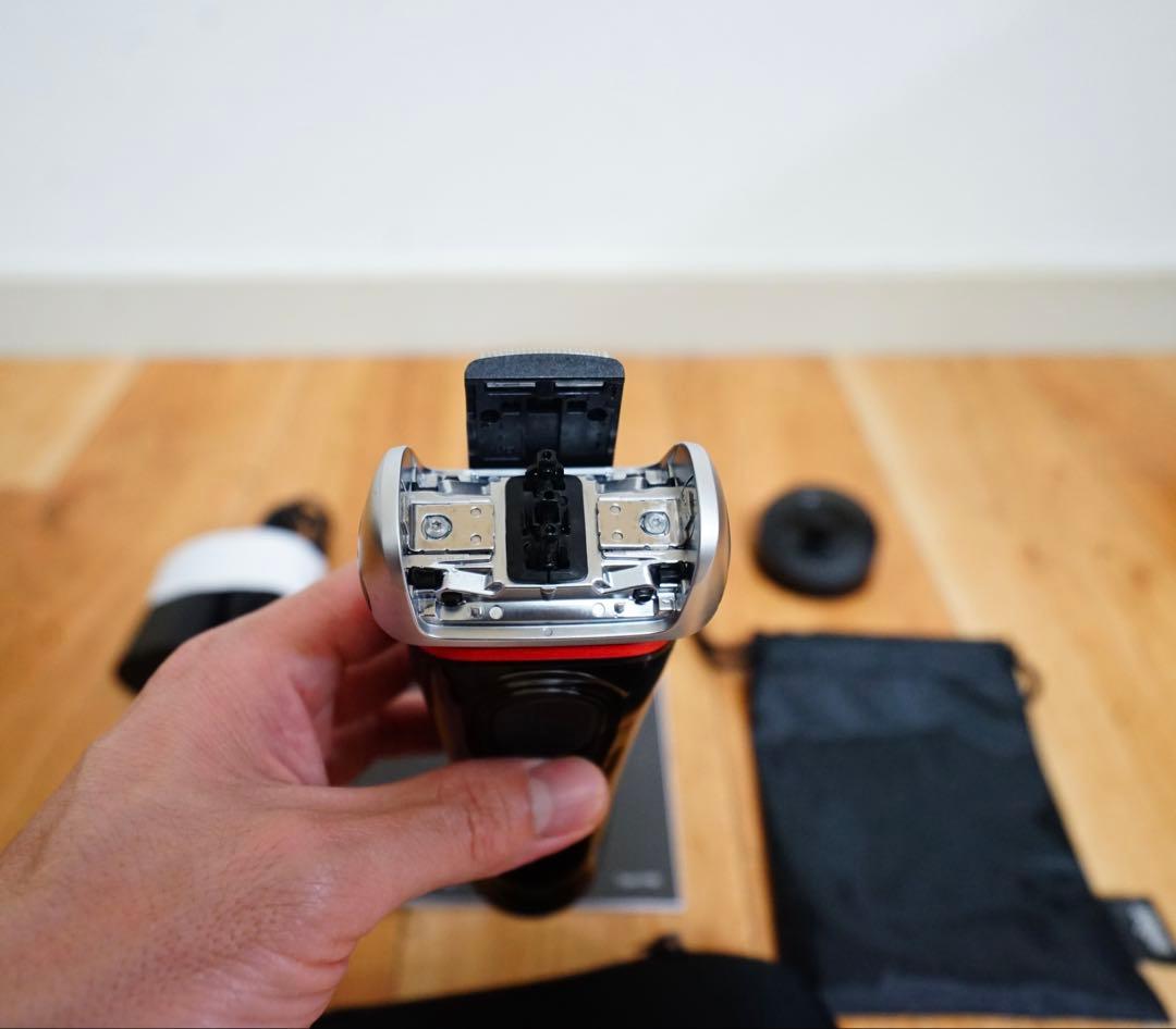 【美品】Braun Series 8 メンズ電気シェーバー ブラウンシリーズ8