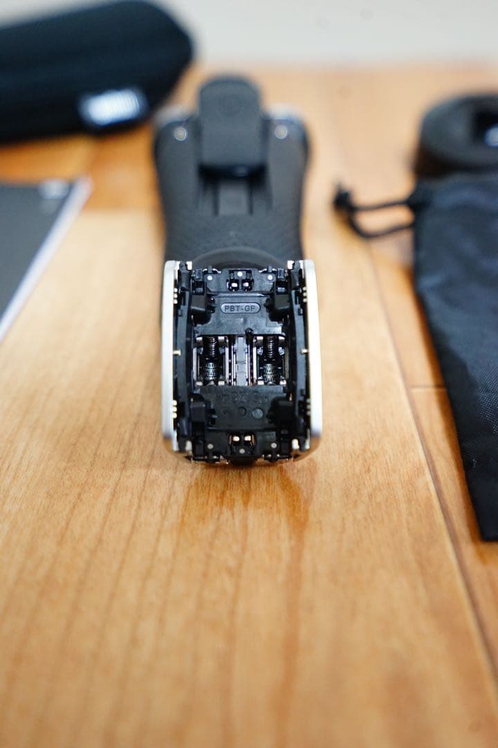 【美品】Braun Series 8 メンズ電気シェーバー ブラウンシリーズ8