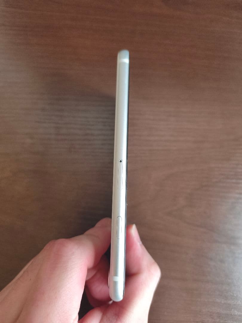 Apple iPhone SE2 ホワイト5