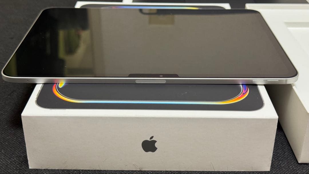 iPad pro 11インチM4 1TB ＋Magic keyboard