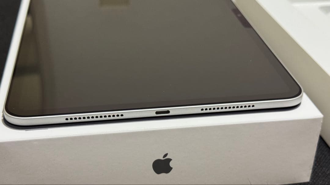 iPad pro 11インチM4 1TB ＋Magic keyboard