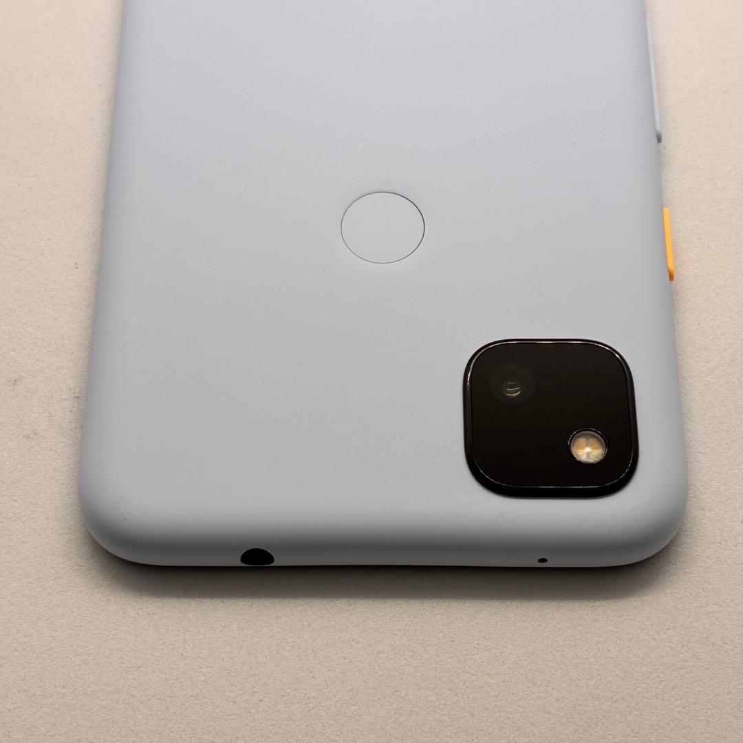 t*4様 Google Pixel 4a ホワイト 使用感あり 5017