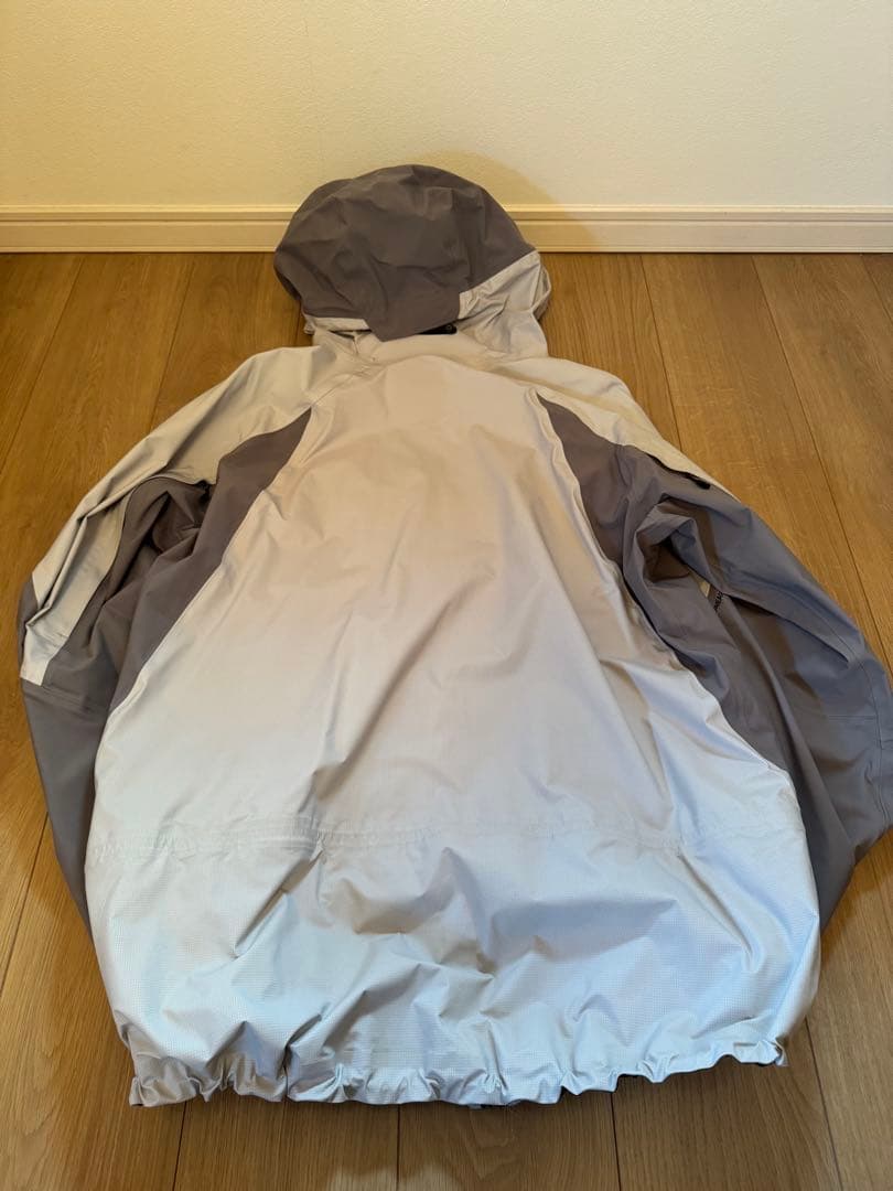 マウンテンハードウェア ナイロンシェル ジャケット XL テック y2k