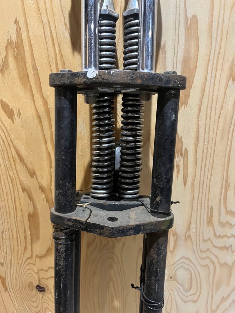 ハーレー　トライアンフT110 スプリンガーフォーク 旧車　ヴィンテージ