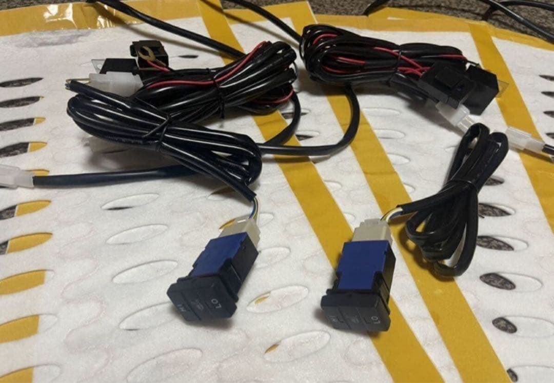 200系　ハイエース　170系シエンタ　後付 シートヒーターキット