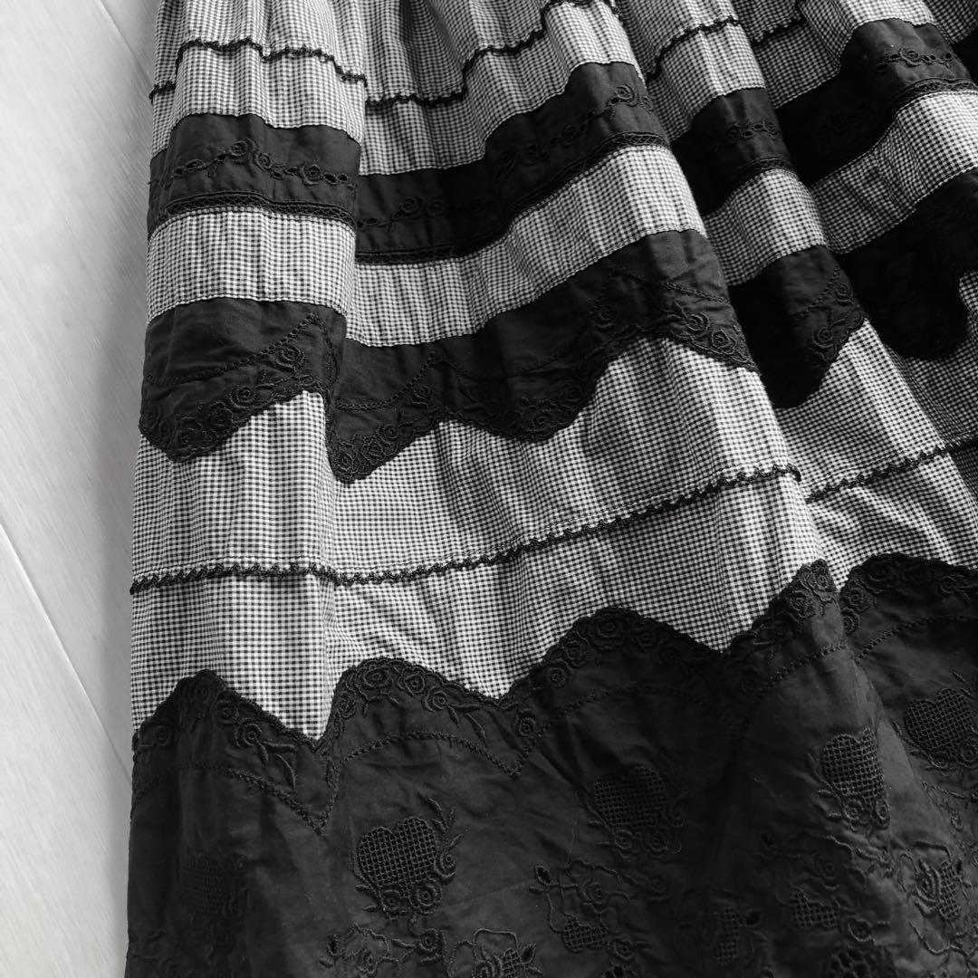ピンクハウス 白×黒 チェック柄 ローズ刺繍 レース パッチワーク スカート