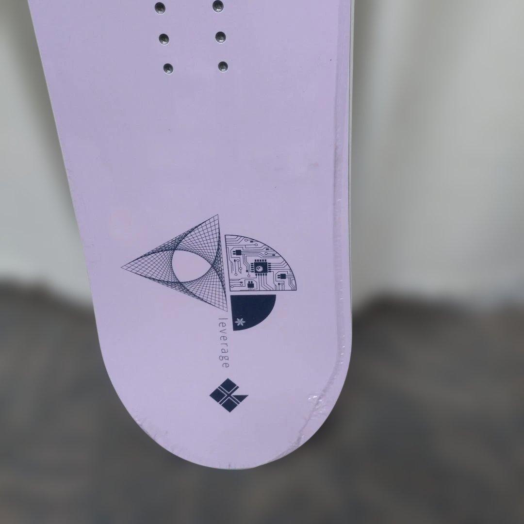 新品未開封■RICE28 leverage 140cm スノーボード