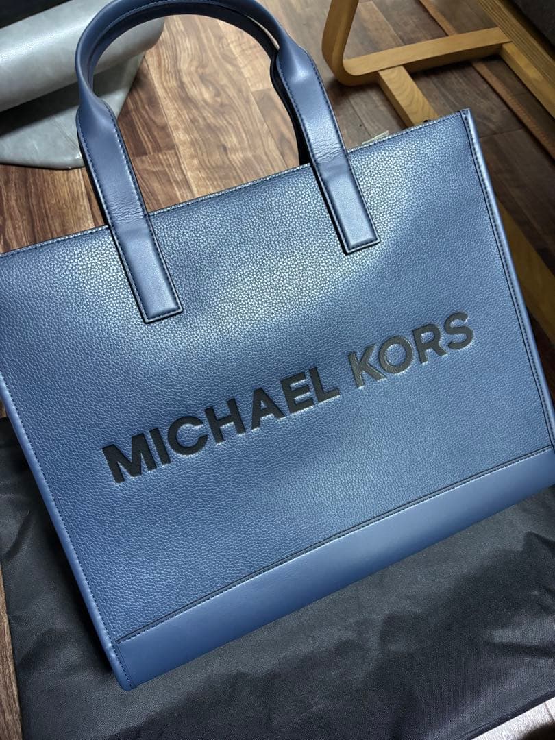 新品 マイケルコース トートバッグ メンズ