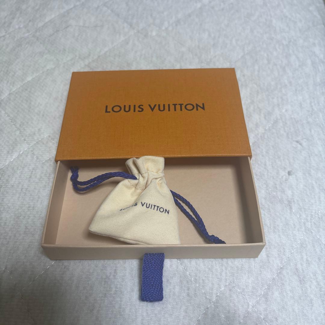 【新品未使用】ルイヴィトンlvユアーズネックレス