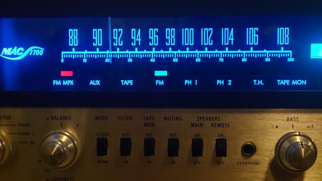 ★McINTOSH・マッキントッシュ★MAC1700★レシーバー・アンプ