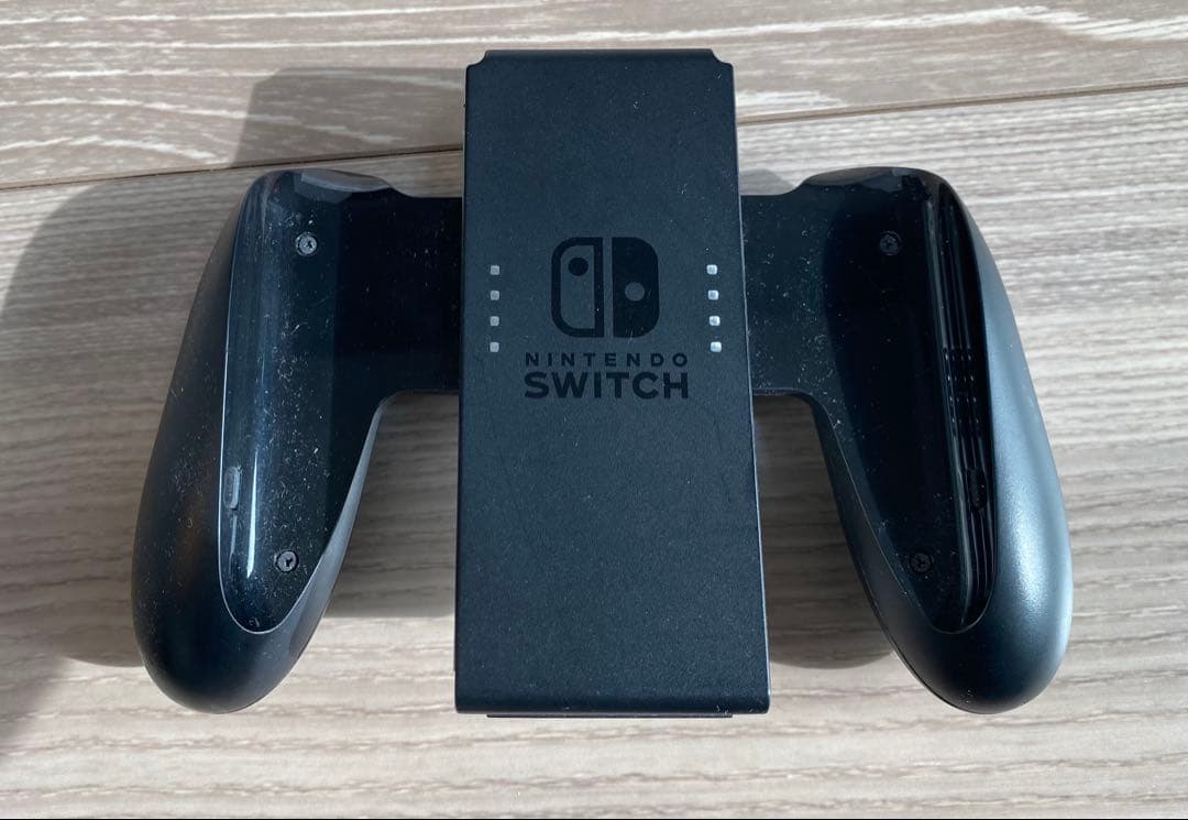 し*う様 Nintendo Switch 本体 青/赤 Joy-Con