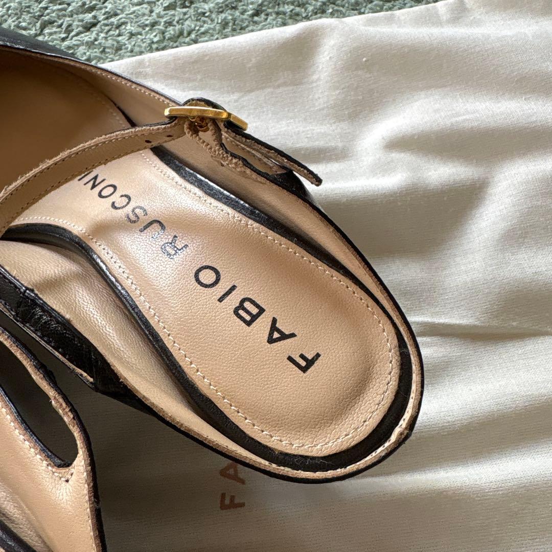 美品【FABIO RUSCONI】黒ストラップミュール 35 1/2