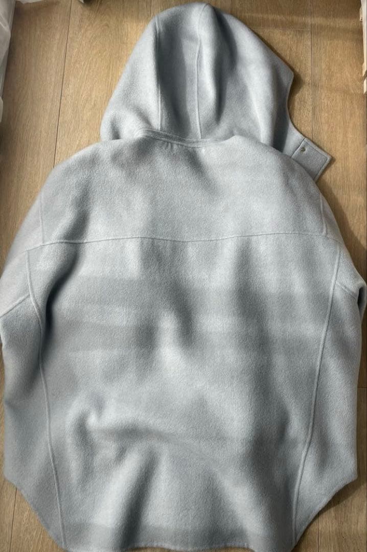 美品 STUNNING LURE ヤクウールリバーフーディー