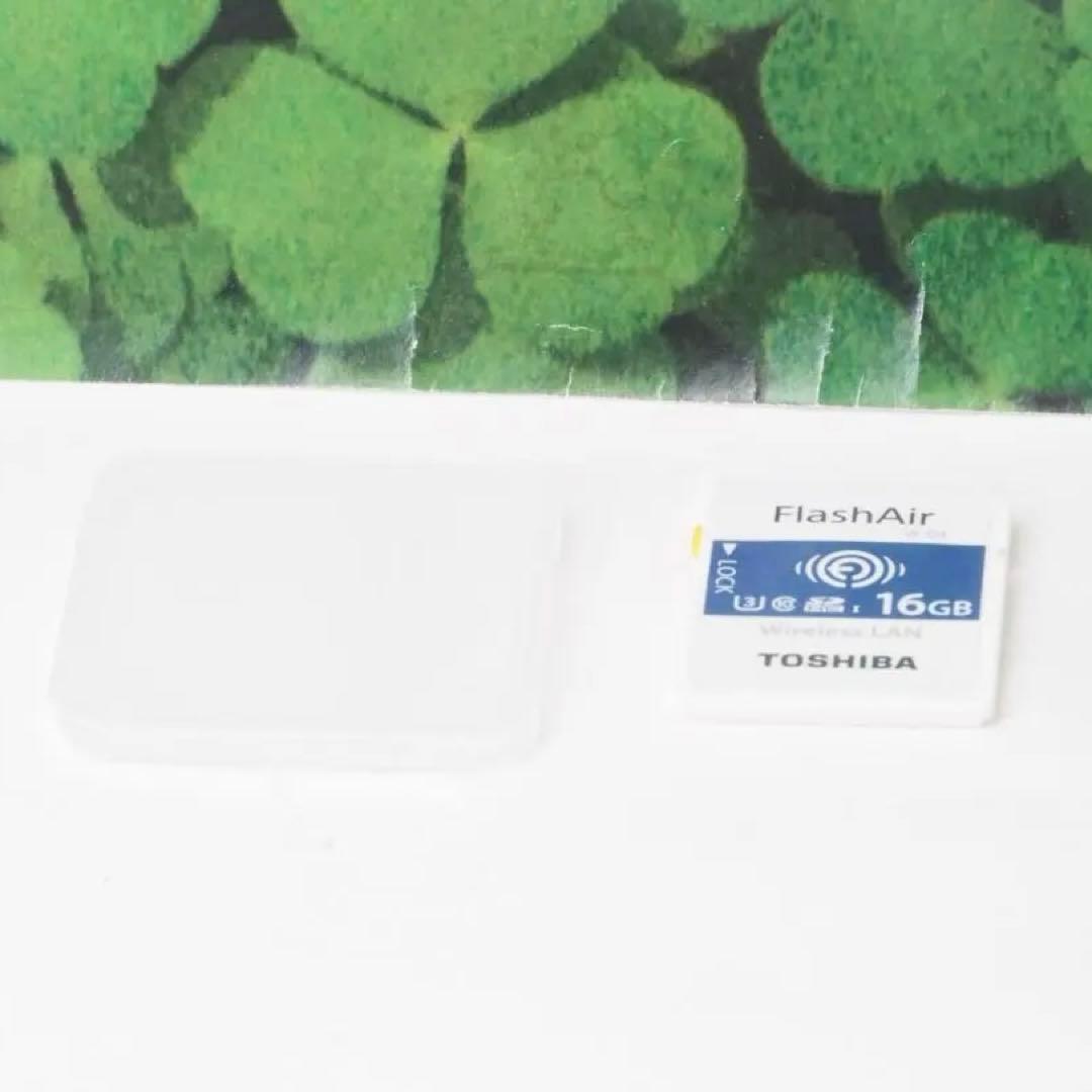 【美品】デジカメデータを簡単にスマホへ転送可能 東芝 WifiSDカード16GB