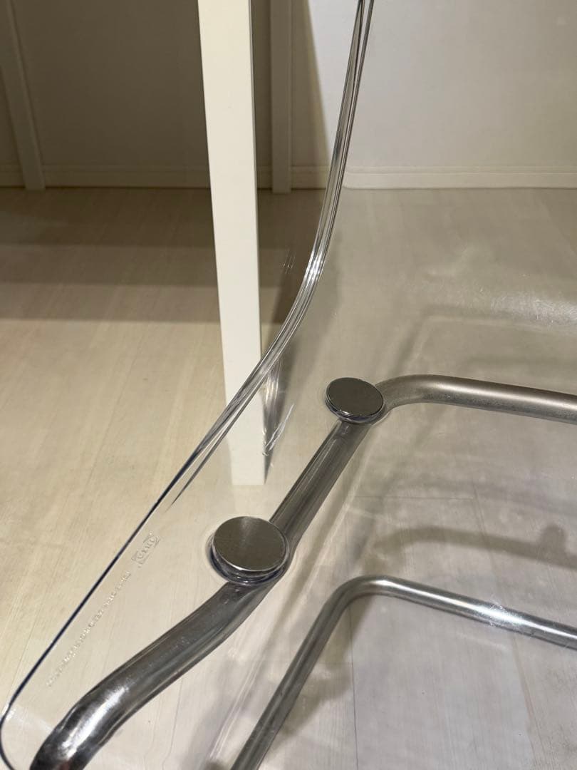 1月末で消去 IKEA tobis トービス 透明椅子 2つ