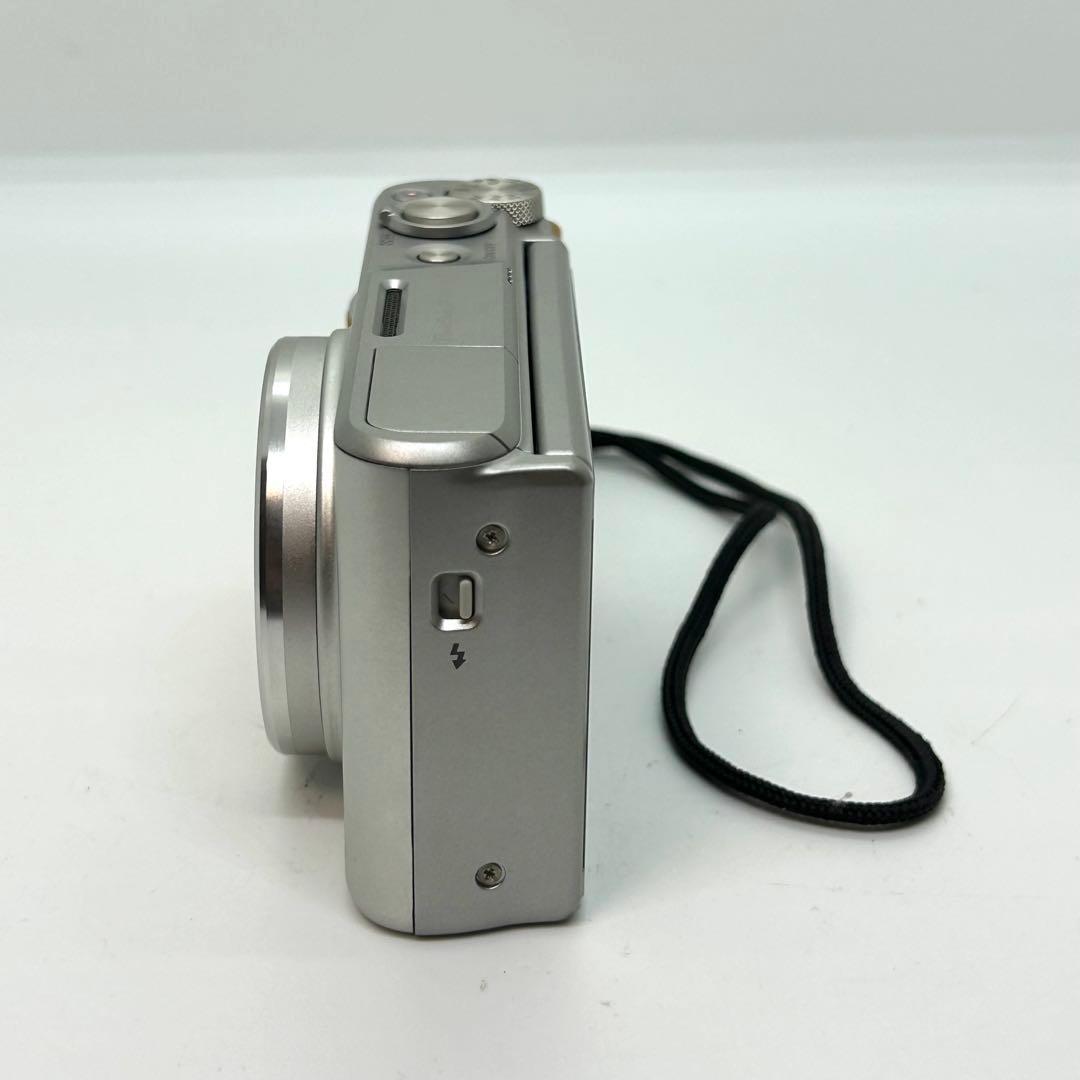 【美品】Canon PowerShot SX740HS シルバー キャノン