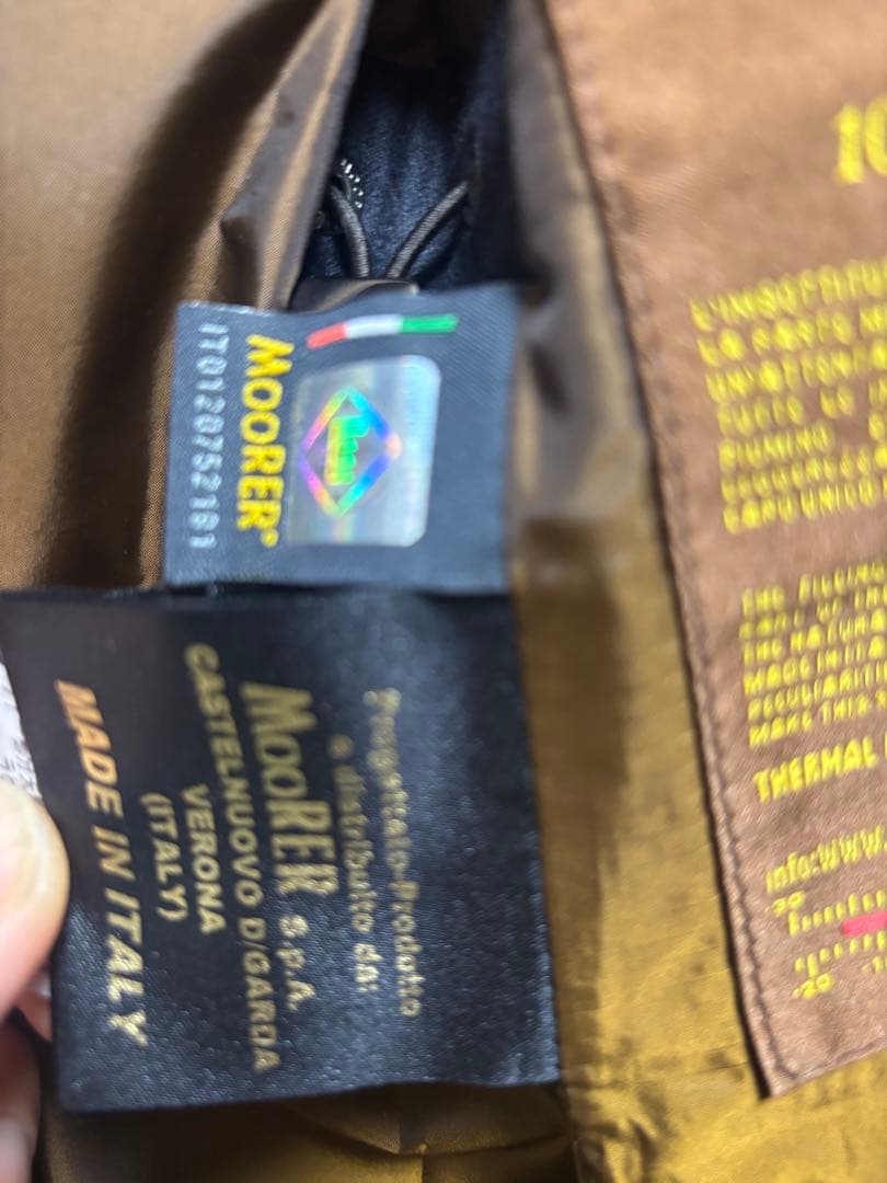 Moorer ネイビー ダウンジャケット