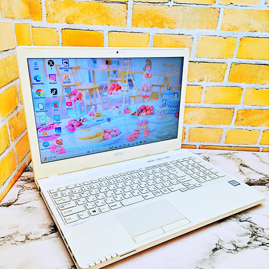 美品❣️最強i7搭載ノートパソコン❤️爆速SSD❤️メモリ16G✨ハイスぺ☘️