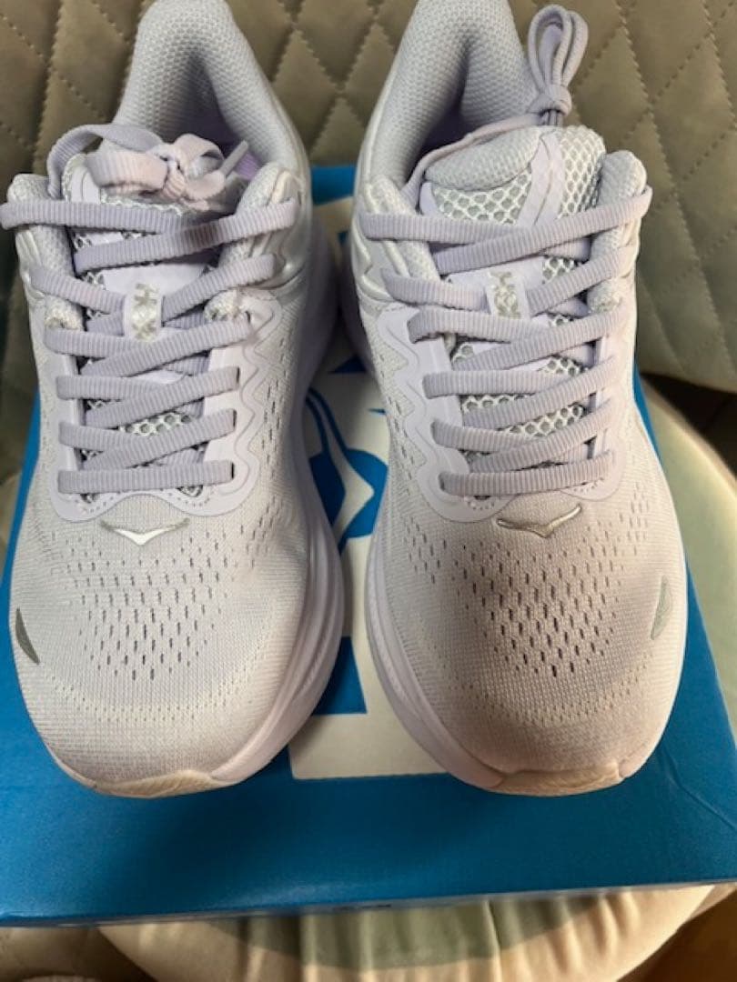 べ*く様 HOKA Bondi 9 ボンダイ 9 23cm