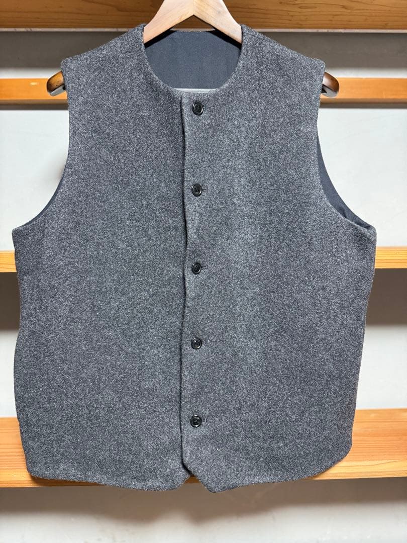 nestrobe CONFECT ウールモッサー クルーネックベスト