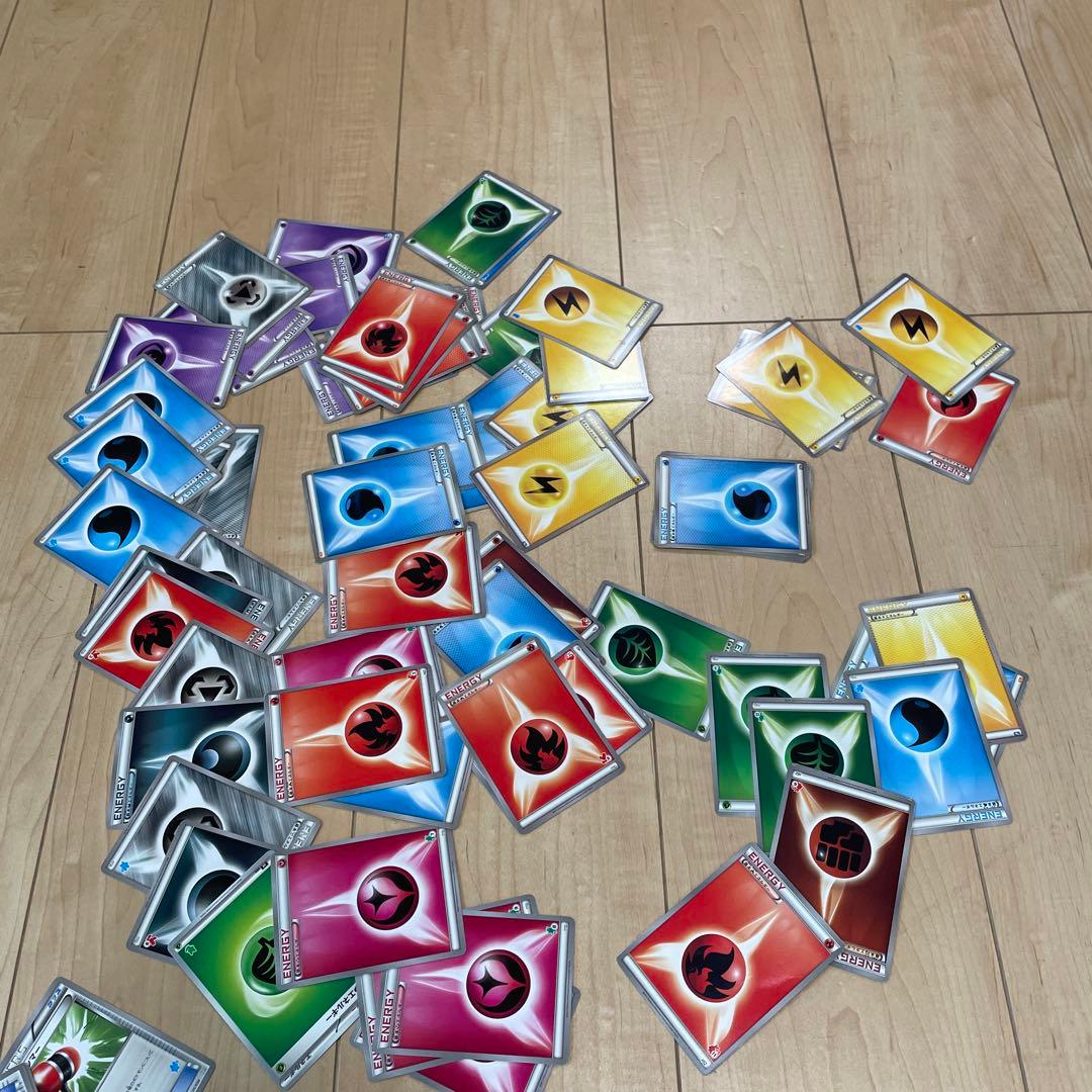 昔のポケモンカード332枚まとめて売り2012、2013。32