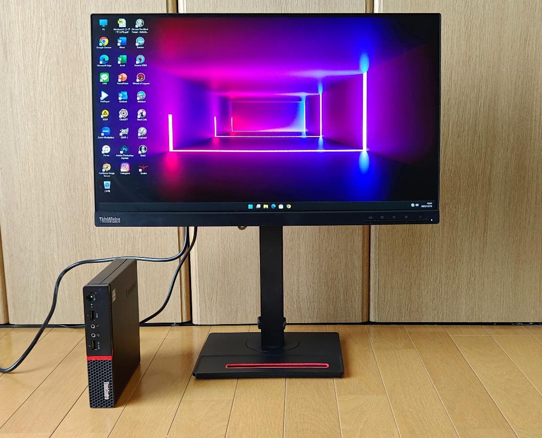 Lenovo省スペース高スペックデスクトップPC