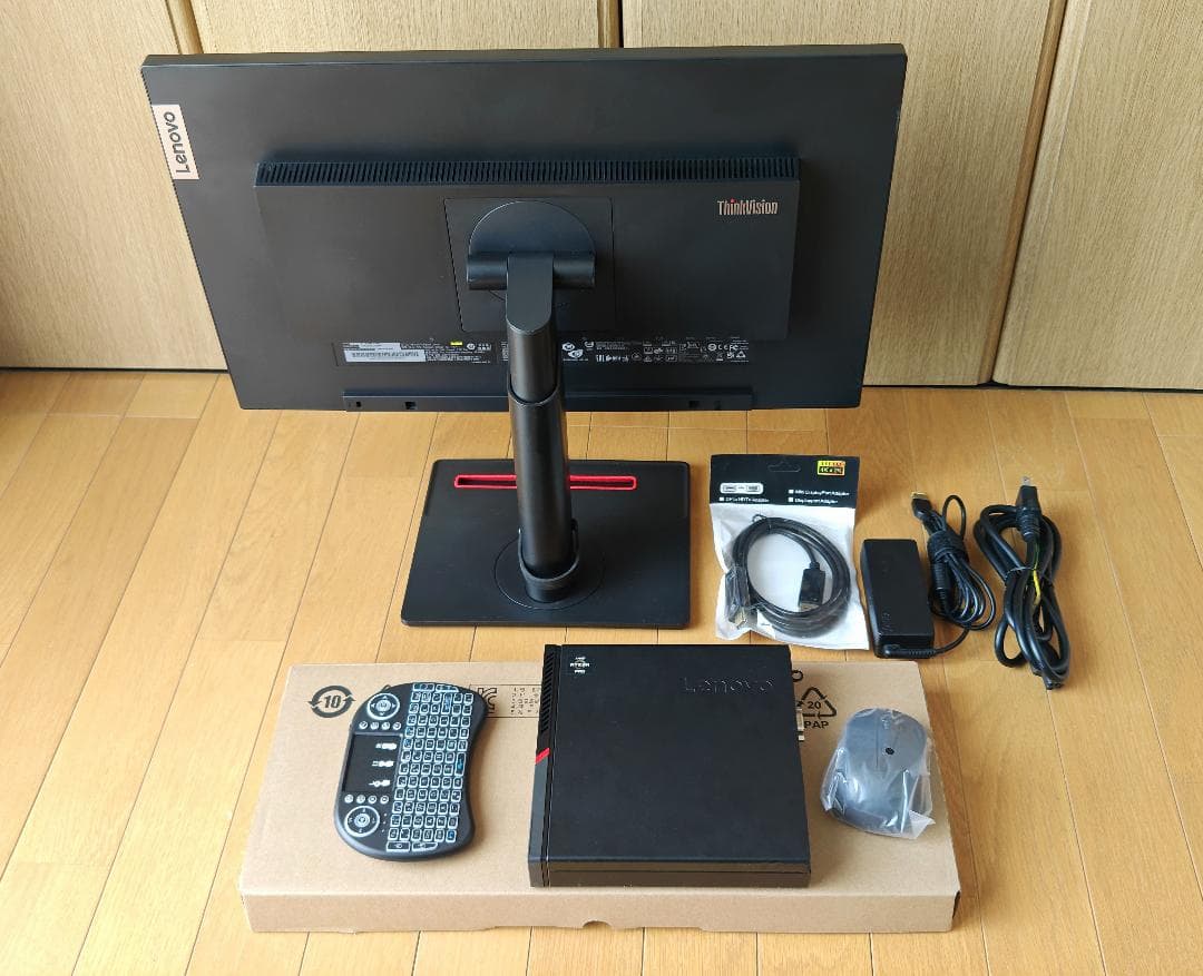 Lenovo省スペース高スペックデスクトップPC