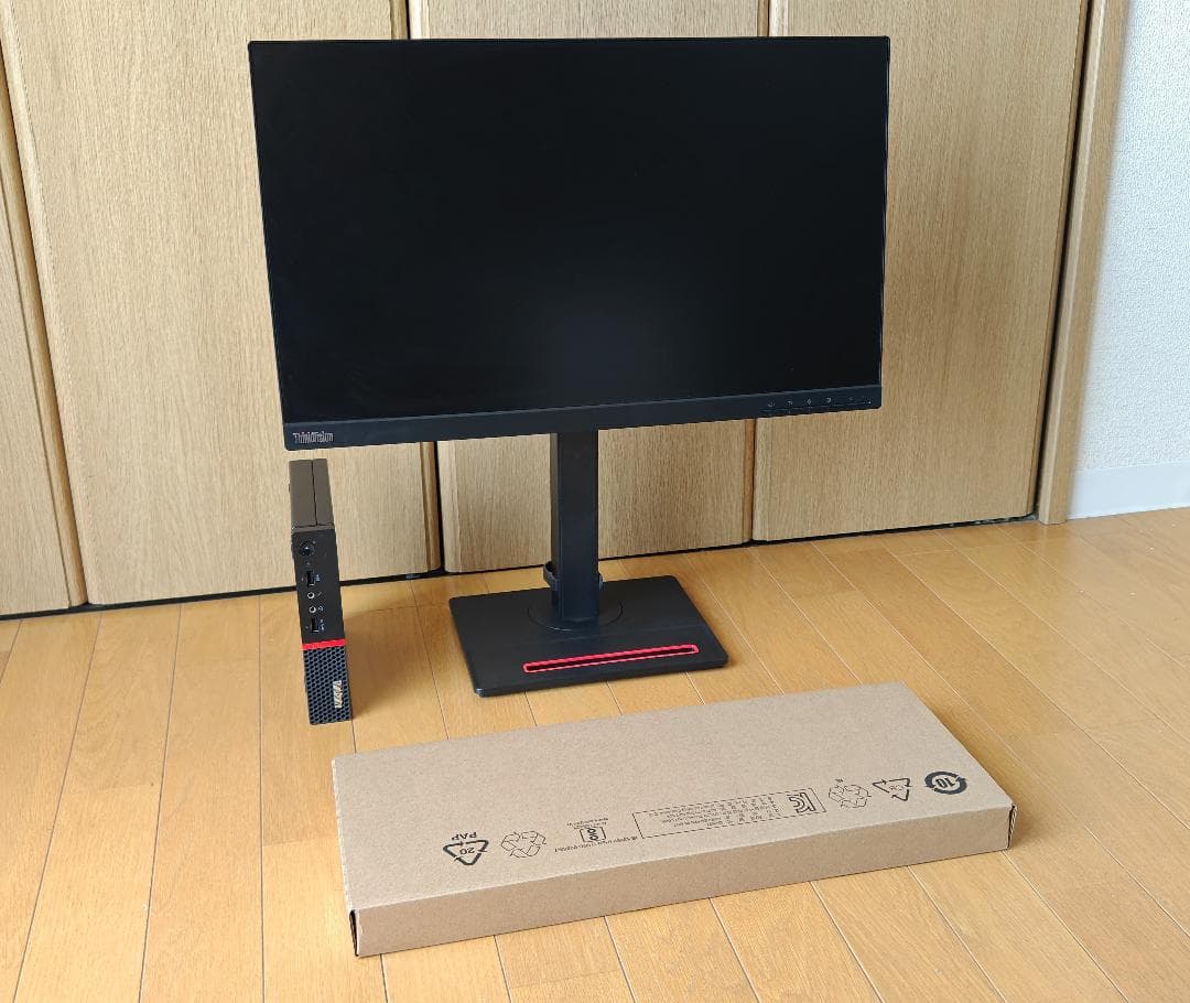 Lenovo省スペース高スペックデスクトップPC