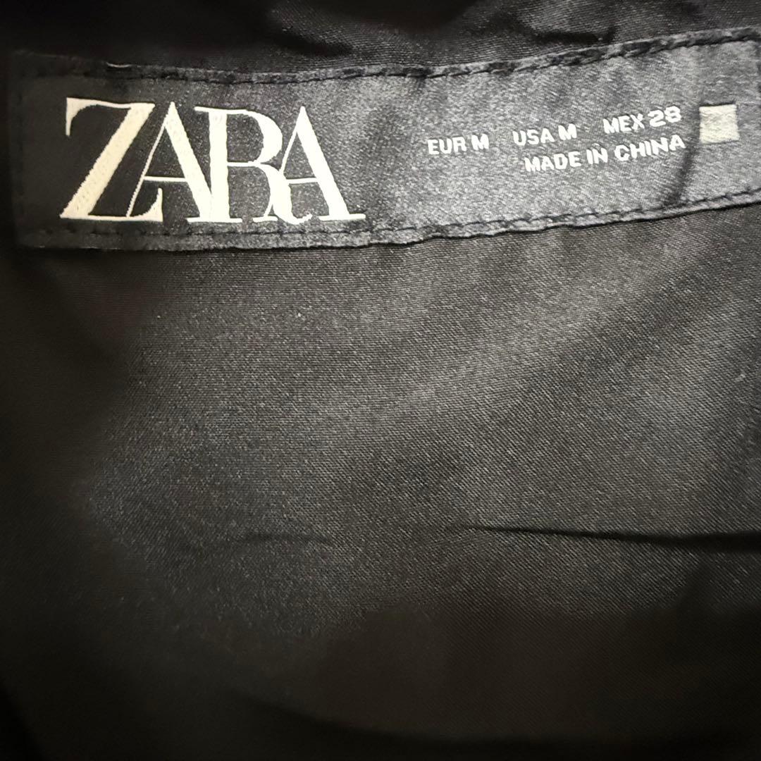 大幅値下げ！ZARA セミロング丈フード付きダウンジャケット