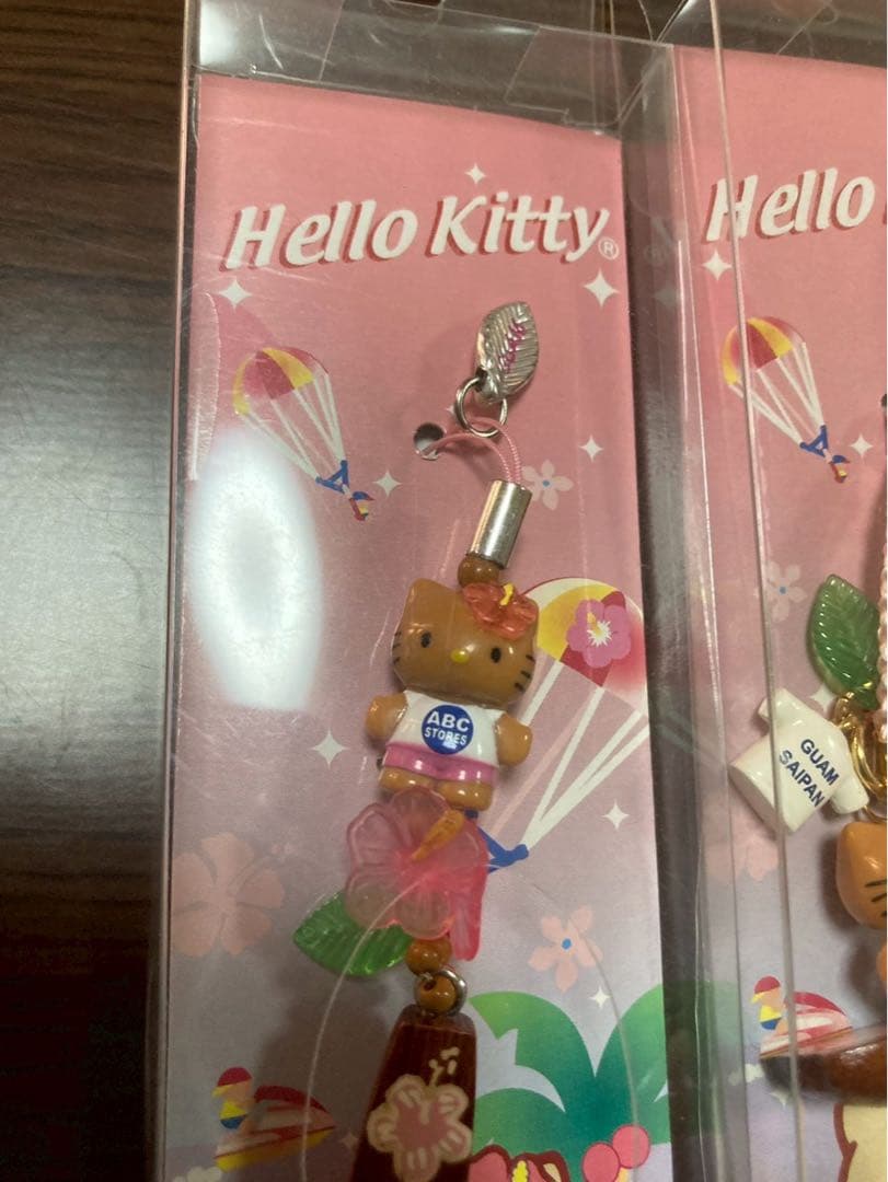 希少 激レア 新品 ご当地 ハローキティ グアム サイパン 日焼け ストラップ