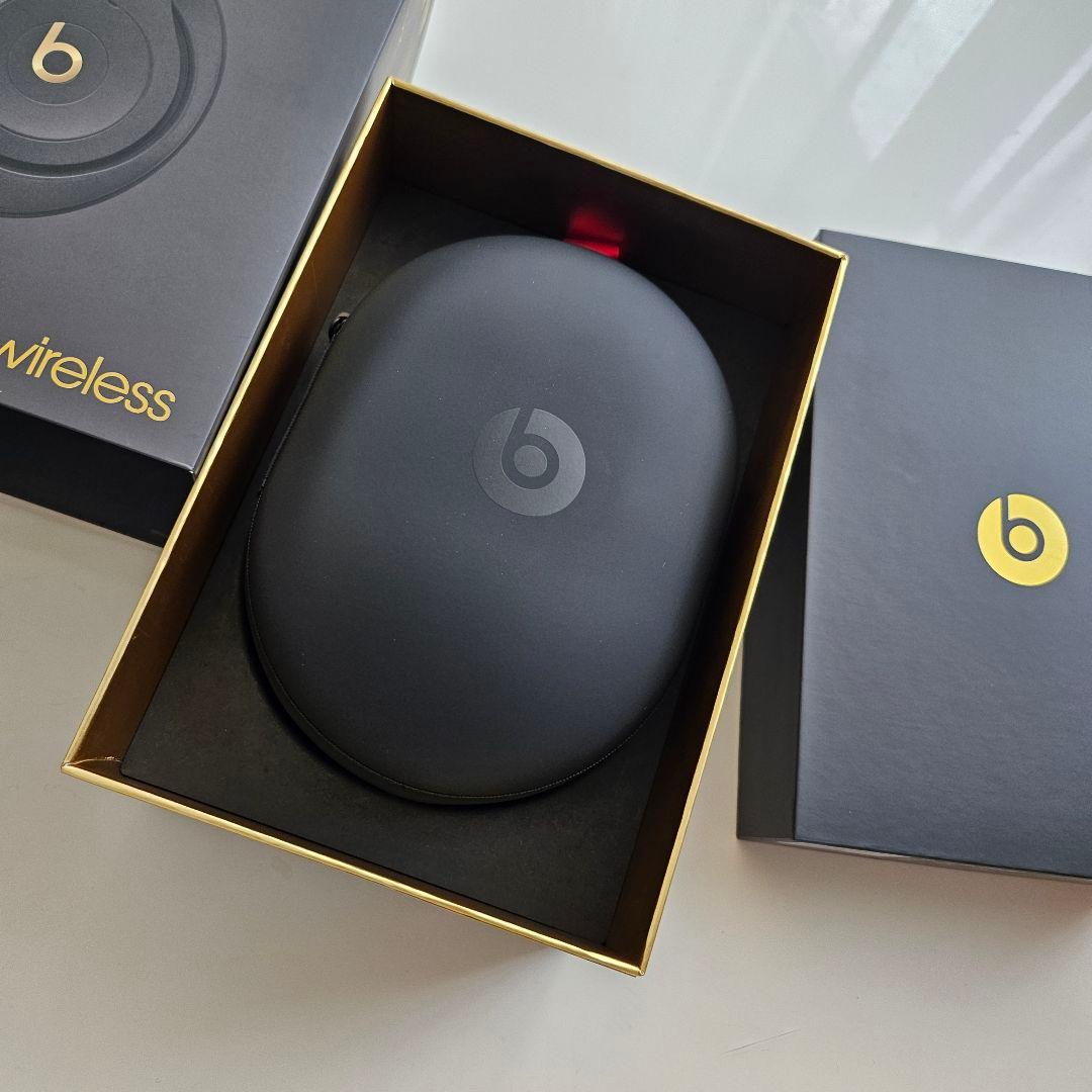 【美品】Beats Studio 3 シャドウグレー　ワイヤレスヘッドホン