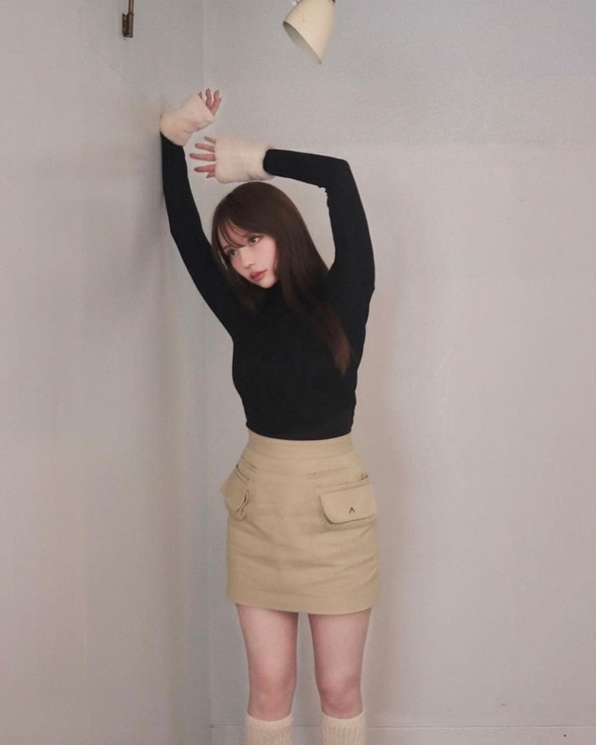 トップス andmary Doggy fur tops black