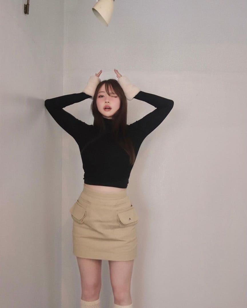 トップス andmary Doggy fur tops black