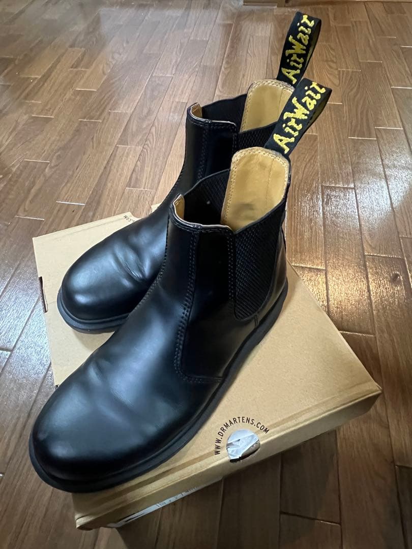 値下げ！！！！Dr. Martens サイドゴアブーツ 黒