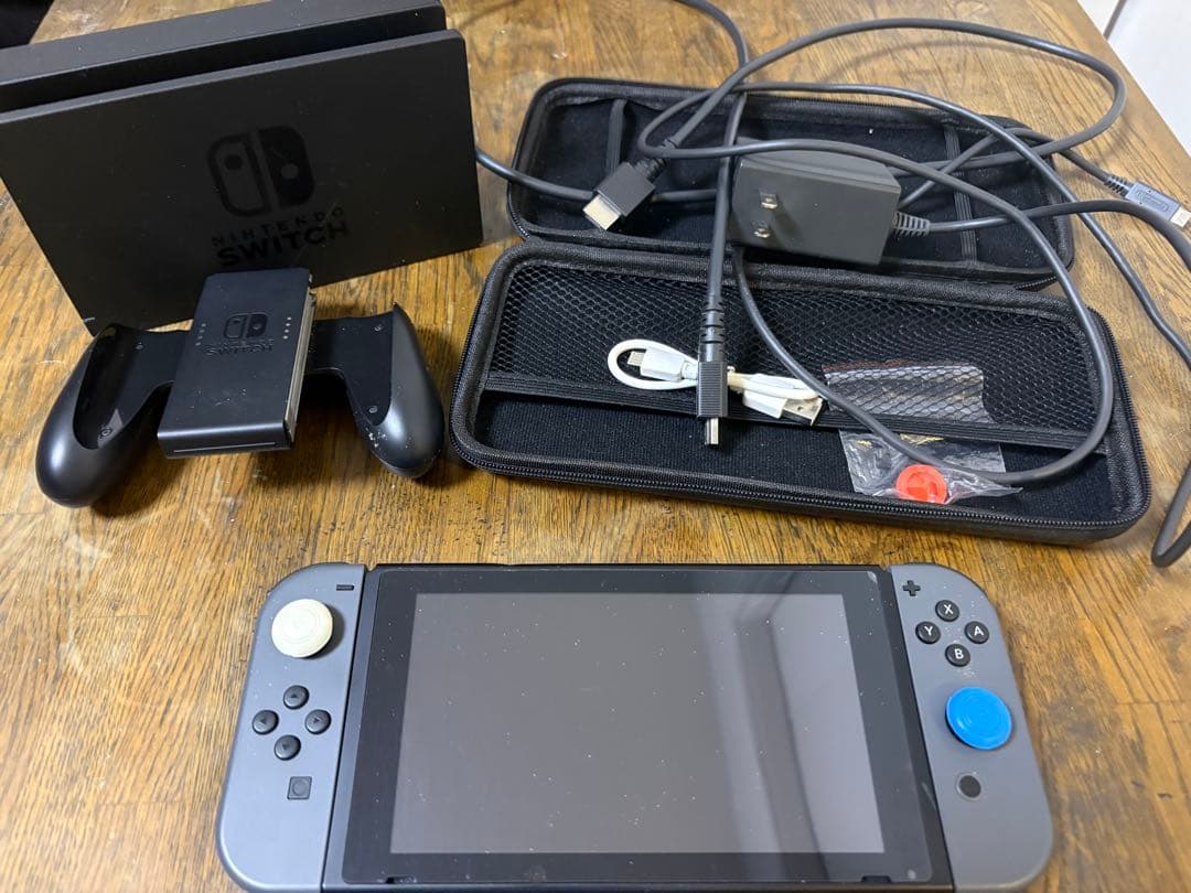 Nintendo Switch 本体 グレー カスタムボタン